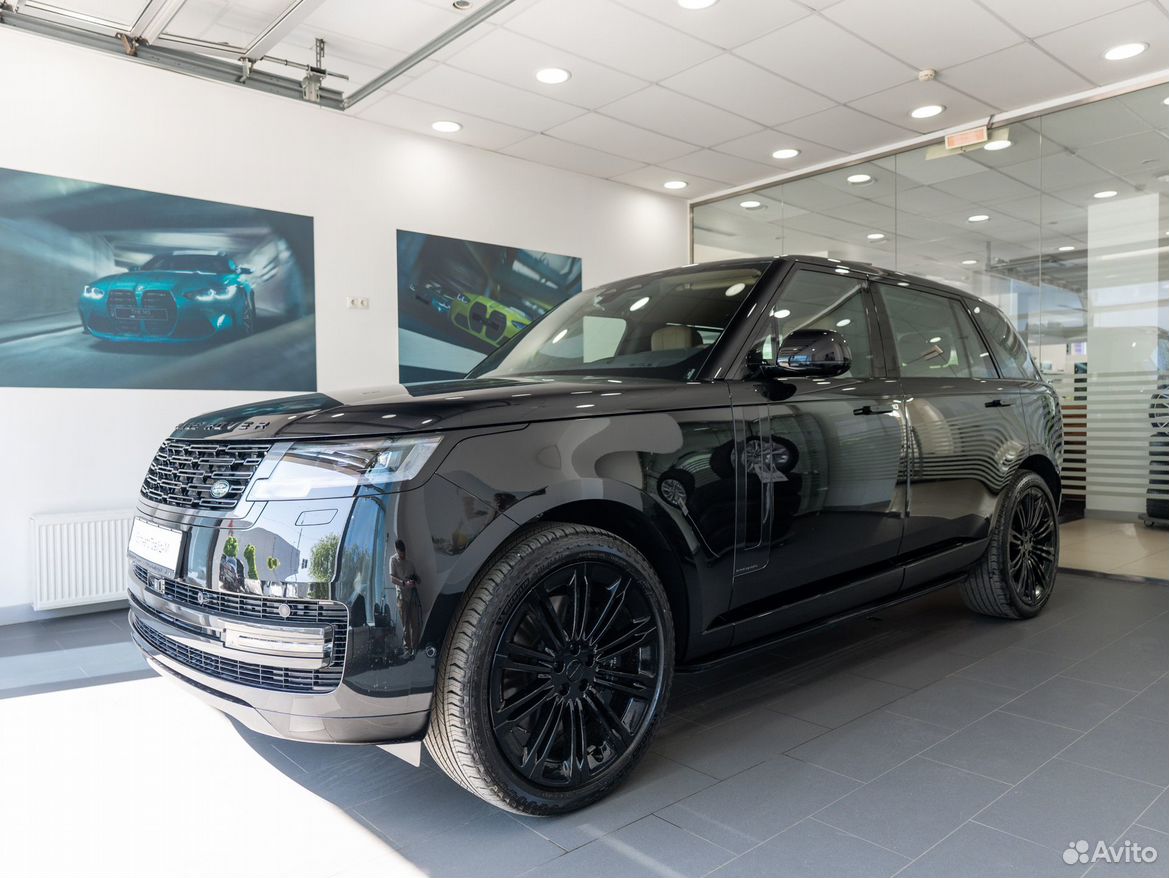 Land Rover Range Rover 4.4 AT, 2026
