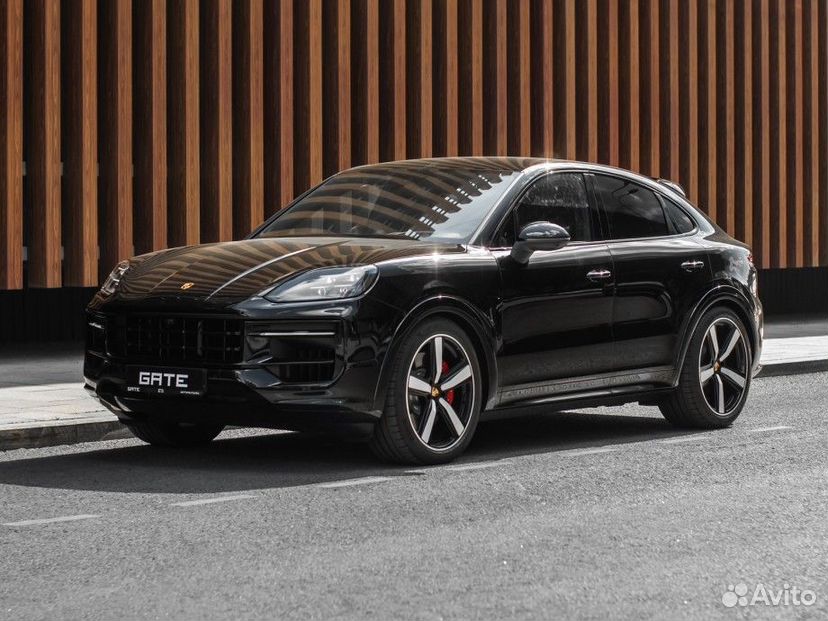 Porsche Cayenne Coupe 4.0 AT, 2025