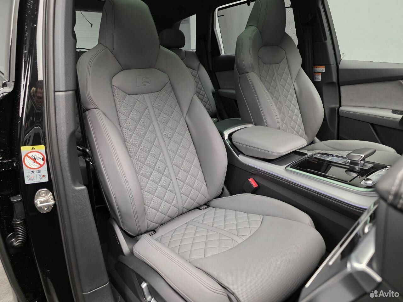 Audi Q7 3.0 AT, 2025