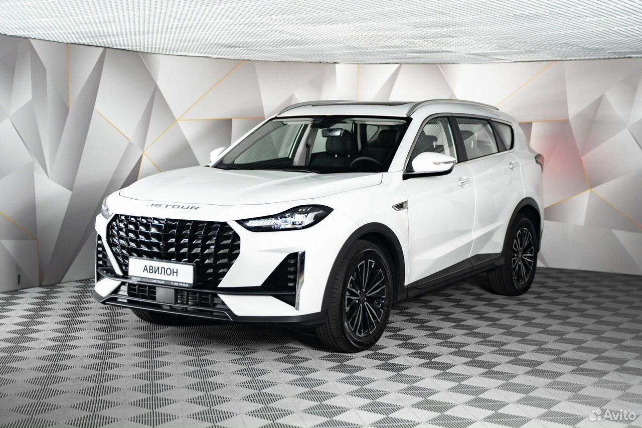 Jetour X70 Plus 1.6 AMT, 2026